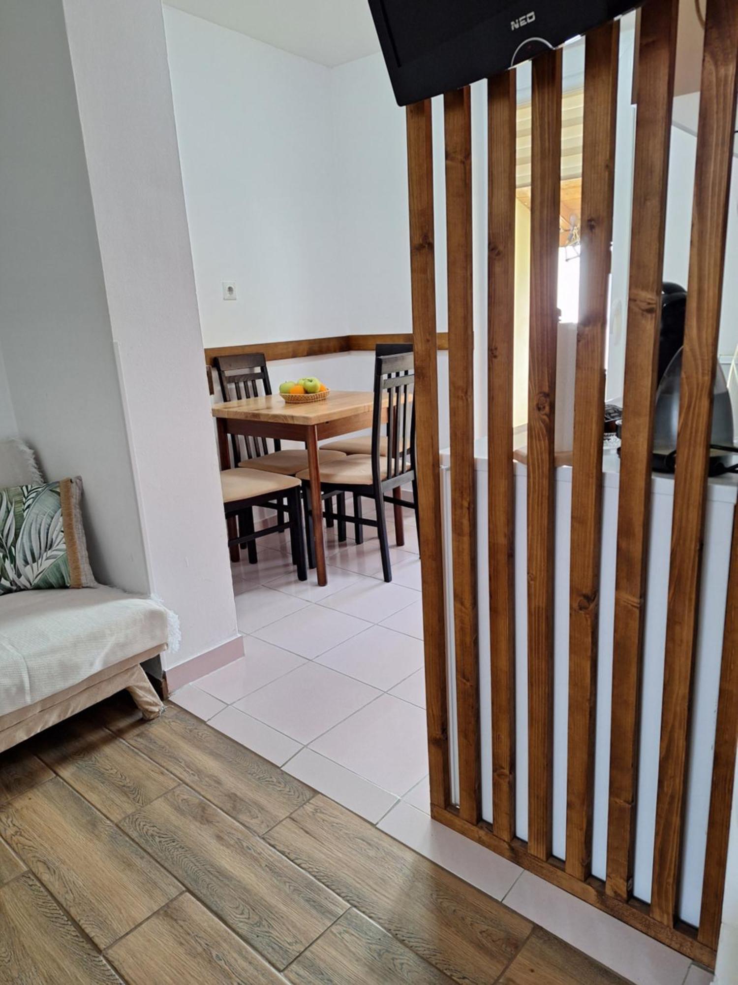Dora Apartman Karlóca Kültér fotó